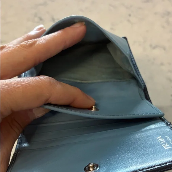 Prada Vitello Move Bi-Fold Wallet in Blue Leather & Silver Hardware - Picture 3 of 7